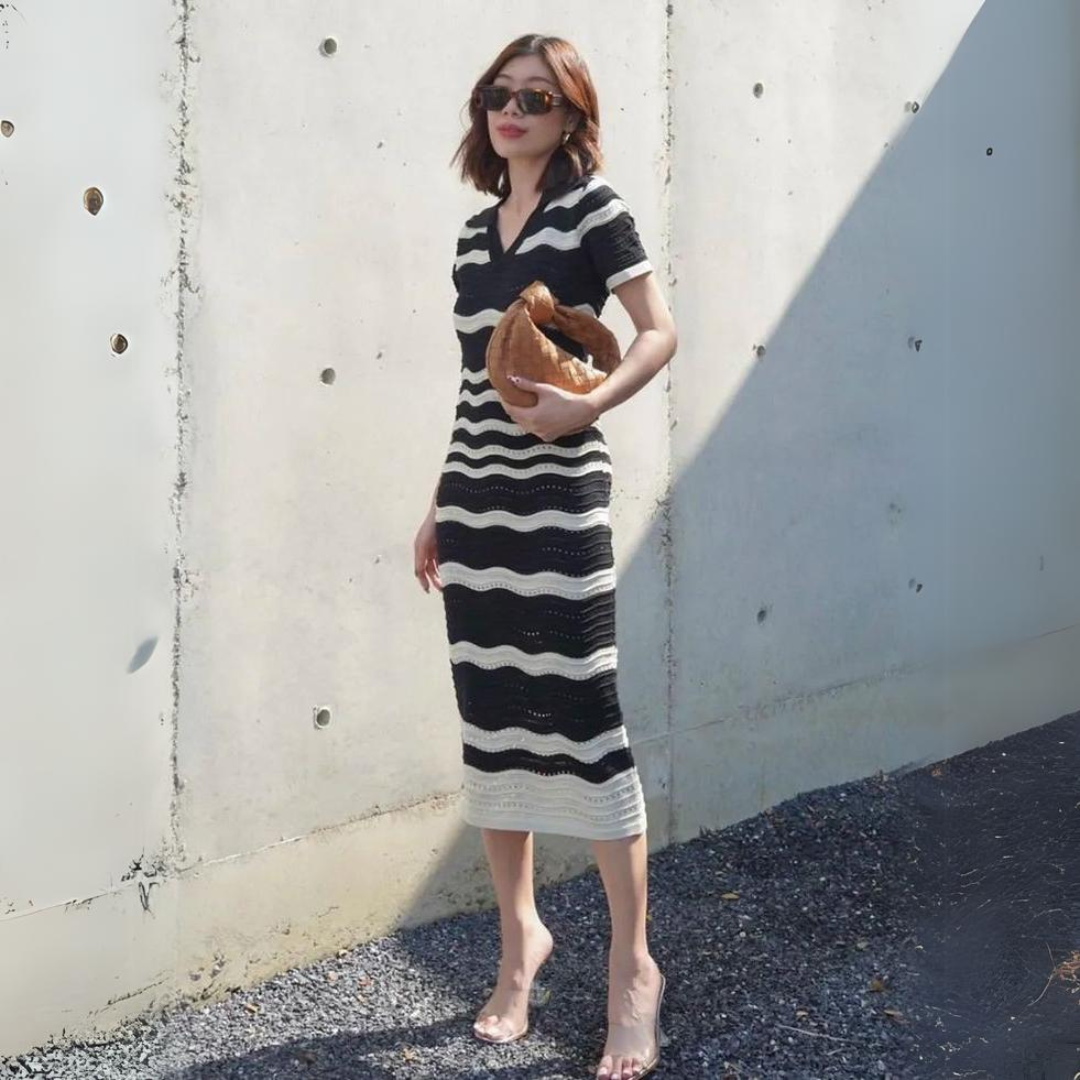 'Mykonos' striped V-neck bodycon dress