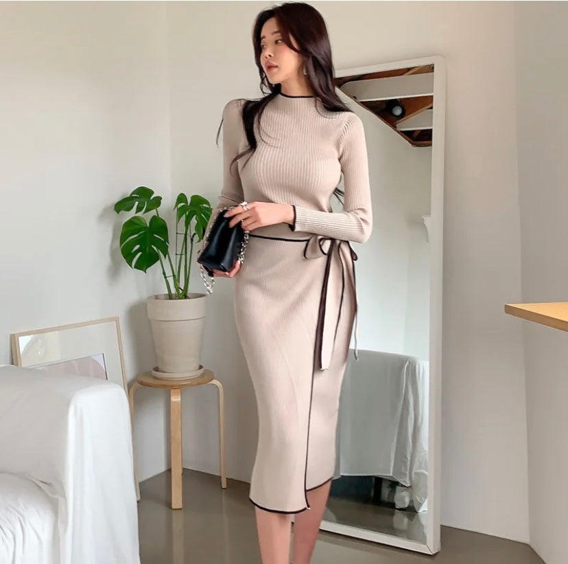 ‘Jane’ belted bodycon dress