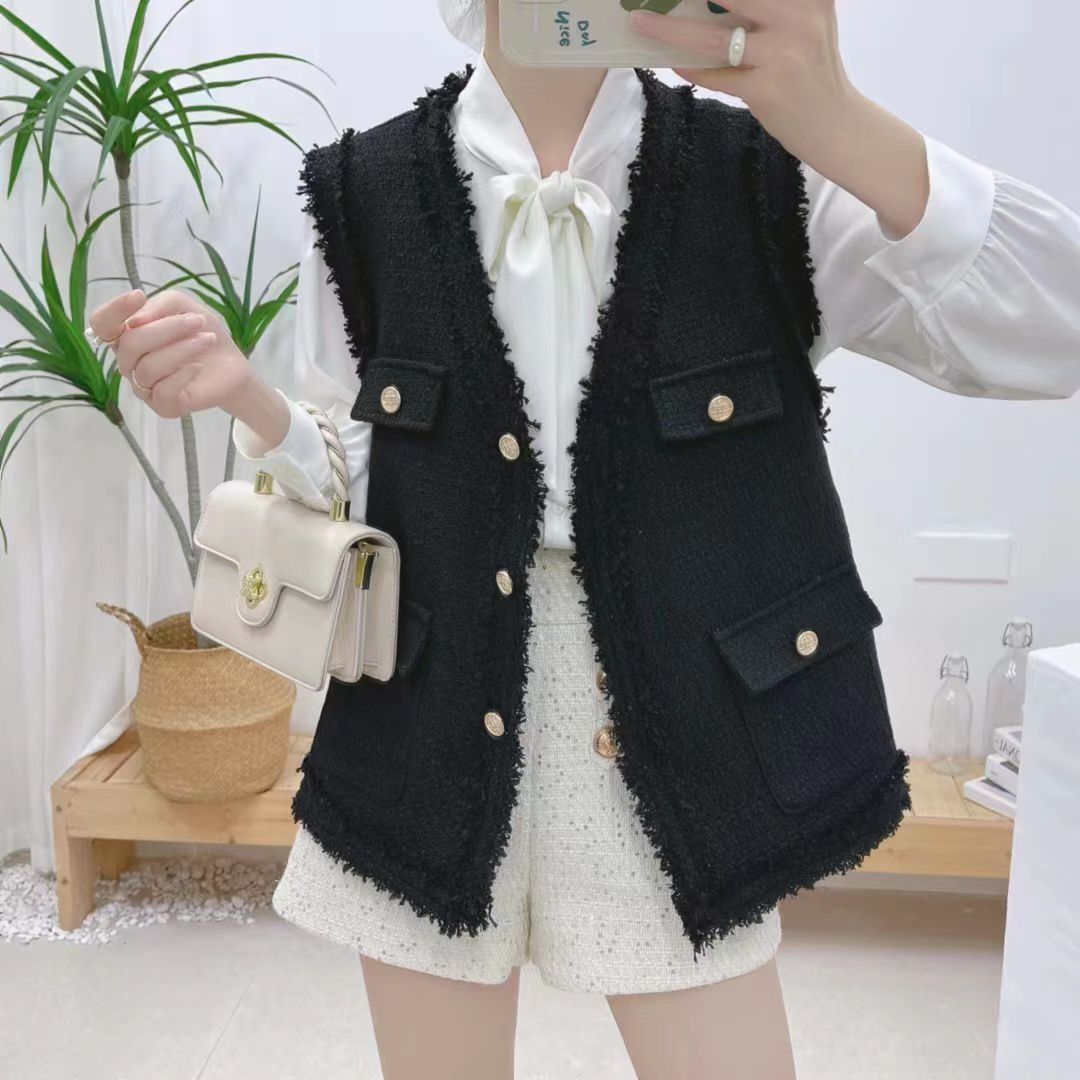 'Audrey' V-Neck tweed vest