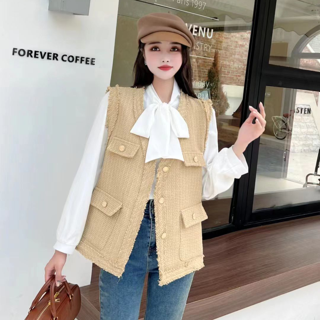 'Audrey' V-Neck tweed vest