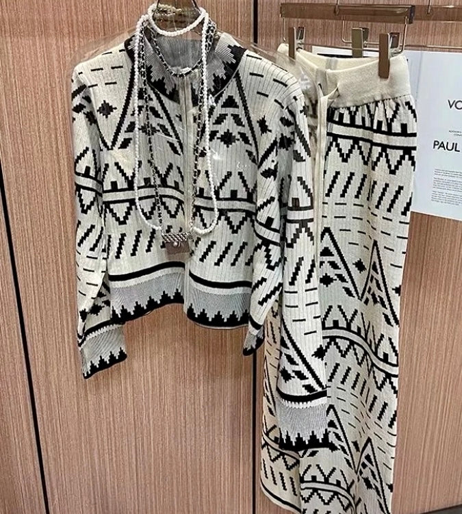 ‘Maria’ woollen tracksuit