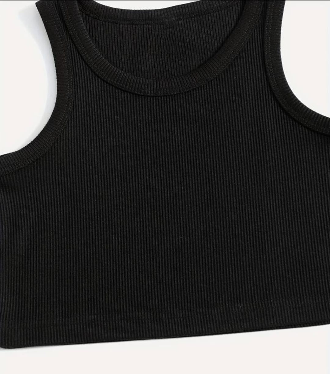 ‘Hello Bee’ ribbed tank top.